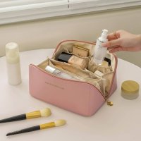 Multi Functional Large Capacity Makeup Bag for Travel and Cosmetics Organizer(Multicolor)